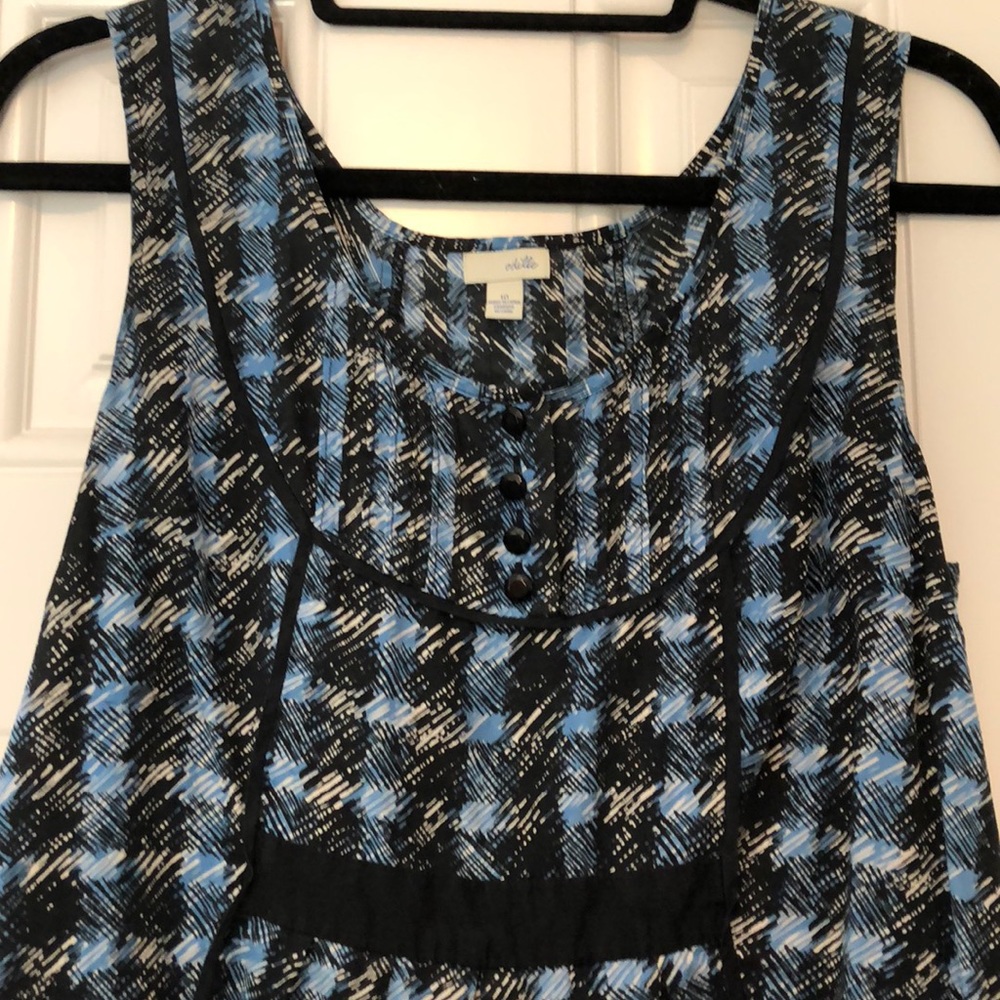 Anthropologie printed silk sleeveless blouse.